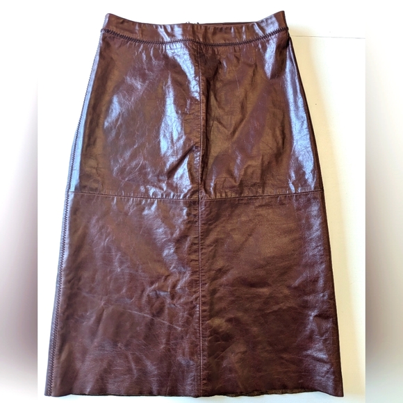 GAP Dresses & Skirts - GAP 100% Leather Skirt